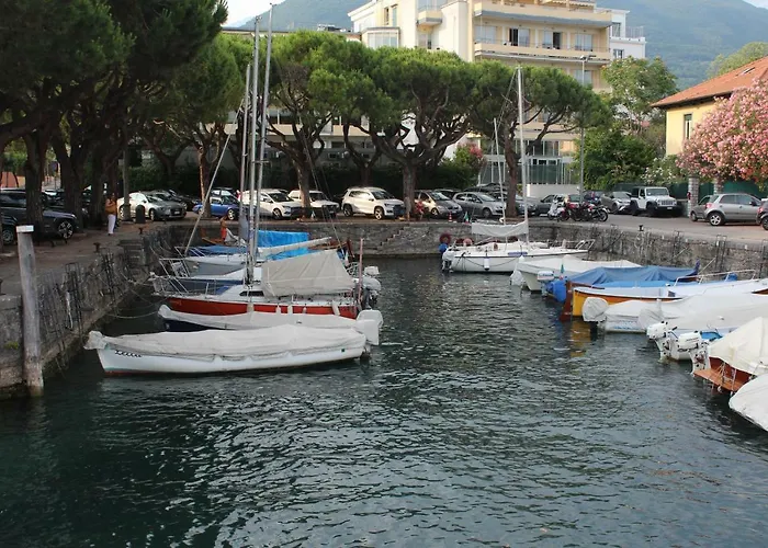 Brezza Di *